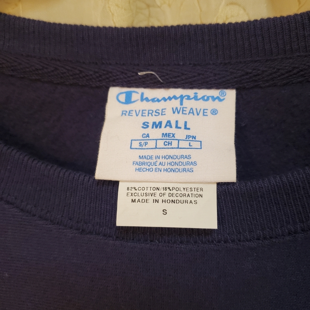 Champion Navy Sweater - Picture 5 of 5